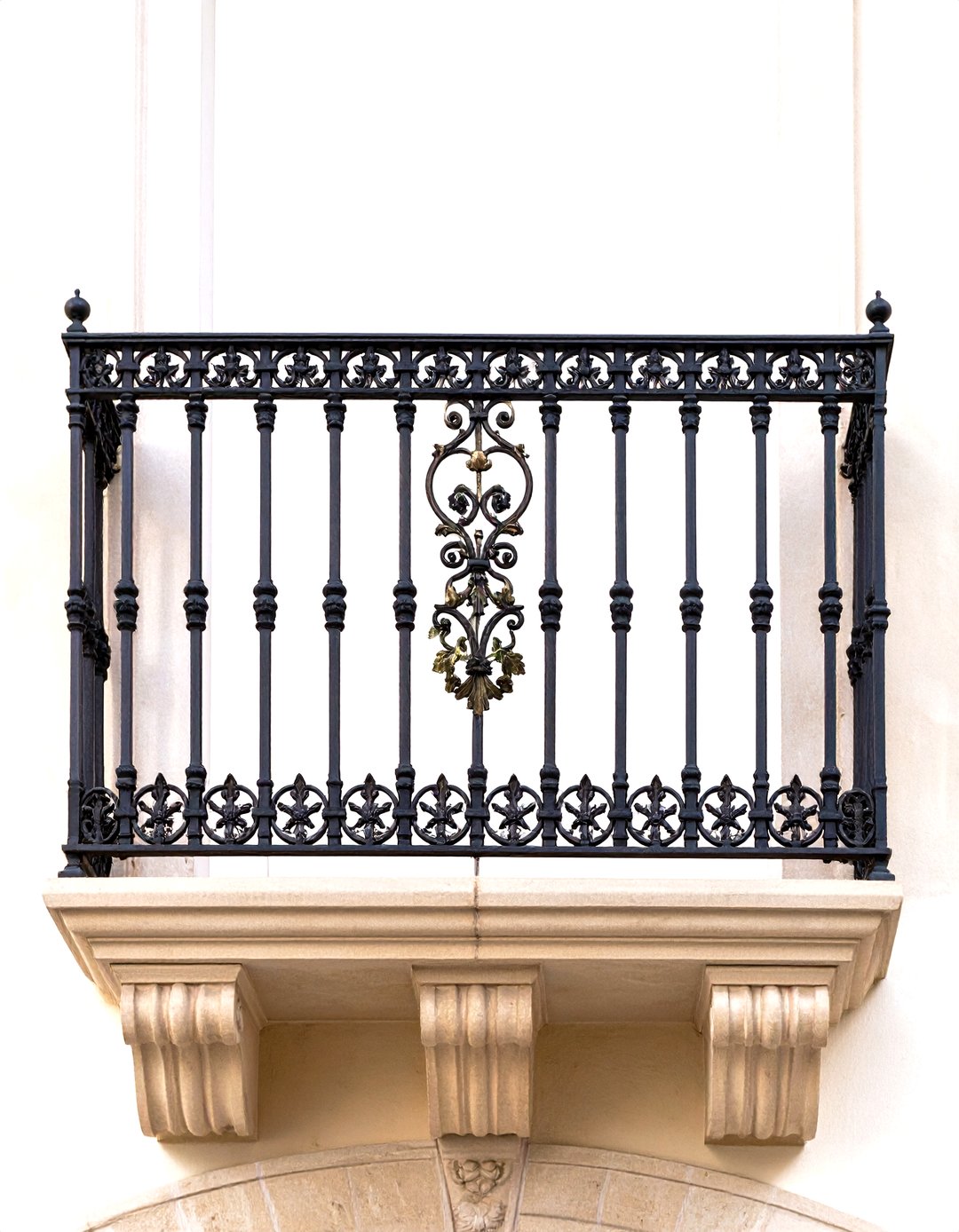 24 Wrought Iron Balcony Railing Design Ideas for Patios - Too Much Time